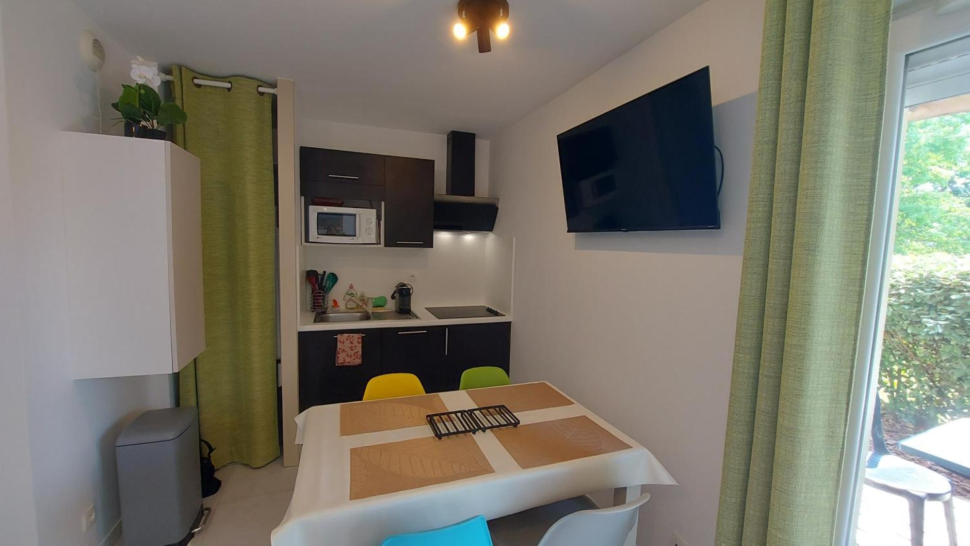 T2, 50M Du Lac, Piscine, Wifi, Jardin Terrasse Sans Vis-A-Vis, 1 A 4 Pers Aureilhan  Экстерьер фото